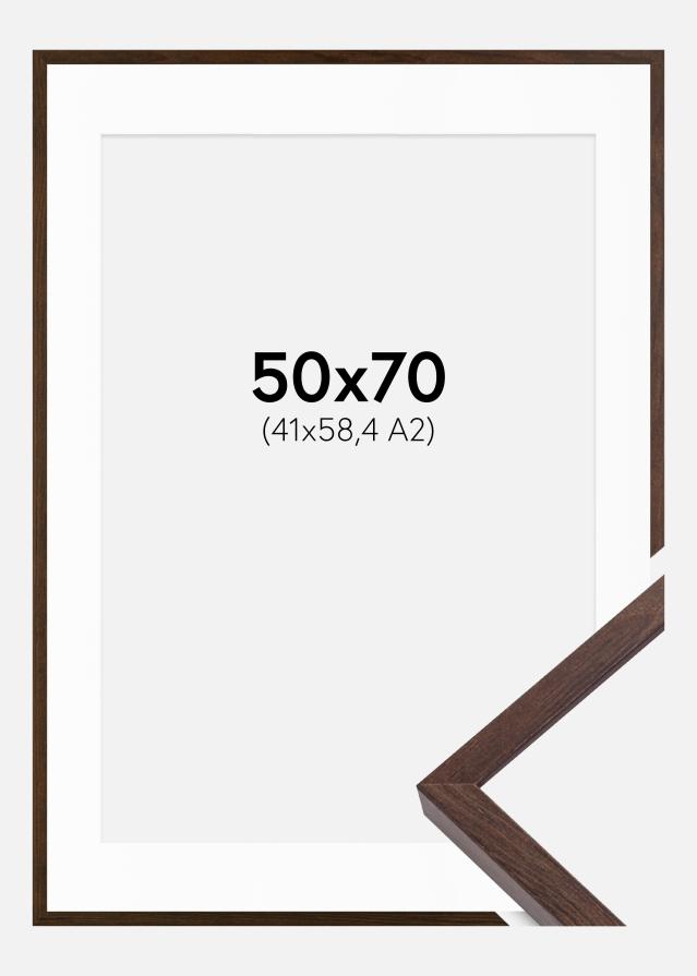Ramme E-Line Valnød 50x70 cm - Passepartout Hvid 42x59,4 cm (A2)