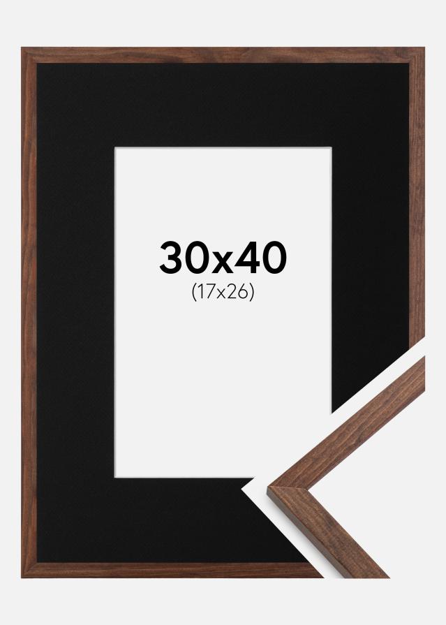 Ramme Galant Valnød 30x40 cm - Passepartout Sort 18x27 cm