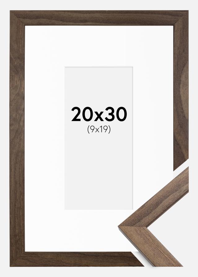 Ramme Stilren Valnød 20x30 cm - Passepartout Hvid 10x20 cm
