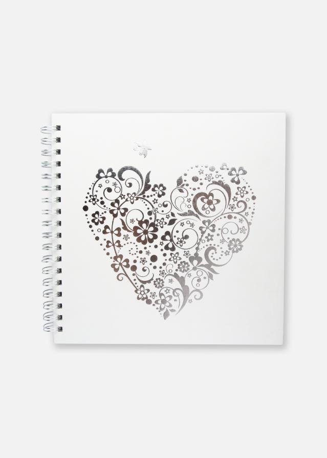 Celebration Hvid - 18x18 cm (48 hvide sider / 24 blade)