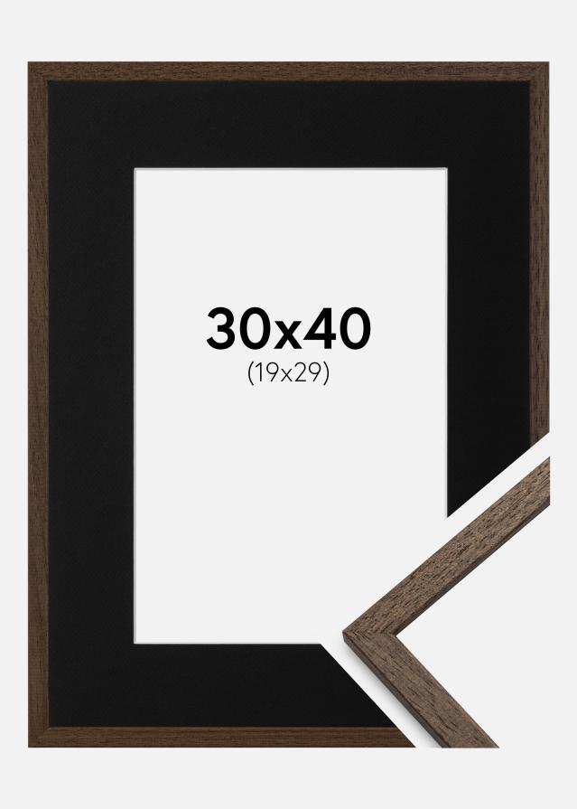 Ramme Edsbyn Valnød 30x40 cm - Passepartout Sort 20x30 cm