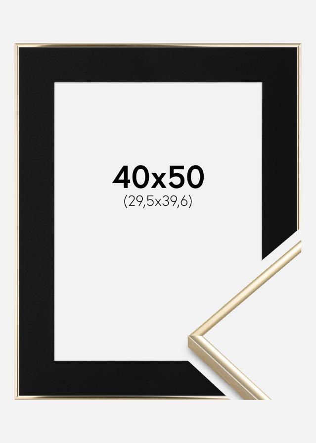 Ramme Visby Blank Guld 40x50 cm - Passepartout Sort 12x16 inches