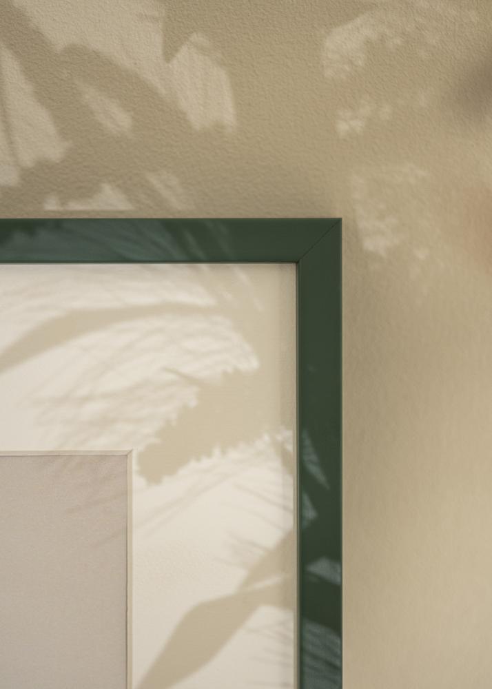 Ramme E-Line Grøn 70x100 cm - Passepartout Hvid 62x93 cm