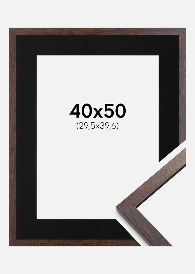 Ramme Trendy Valnød 40x50 cm - Passepartout Sort 12x16 inches