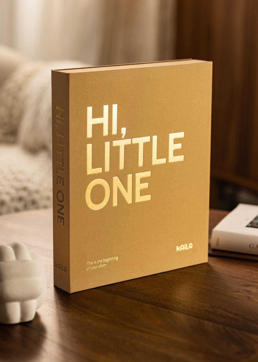 Product Image for KAILA HI LITTLE ONE Manilla - Coffee Table Photo Album (60 Sorte Sidere)