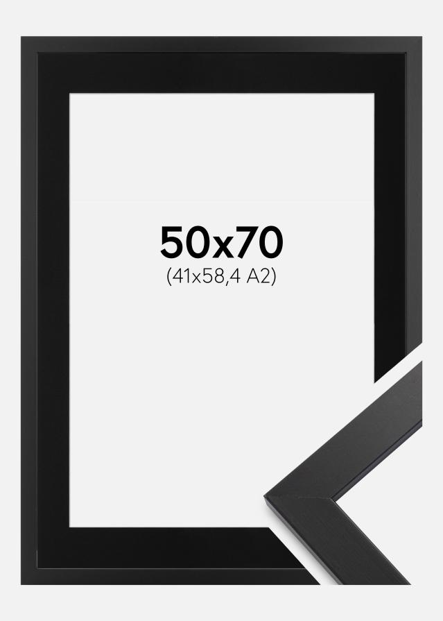 Ramme Black Wood 50x70 cm - Passepartout Sort 42x59,4 cm (A2)
