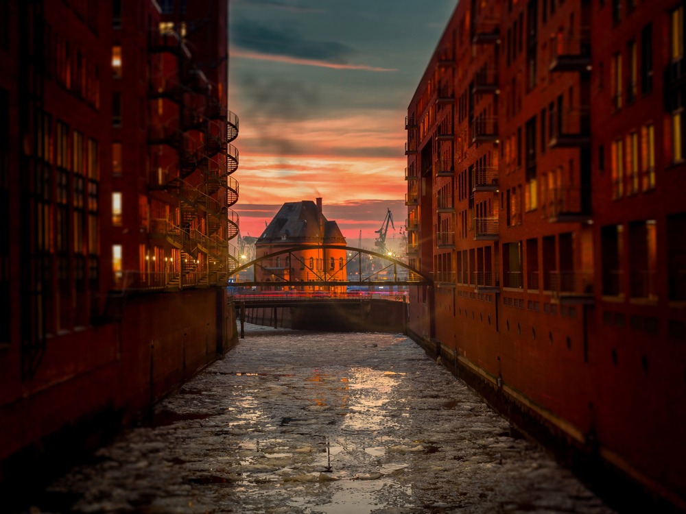 By i Vand Plakat