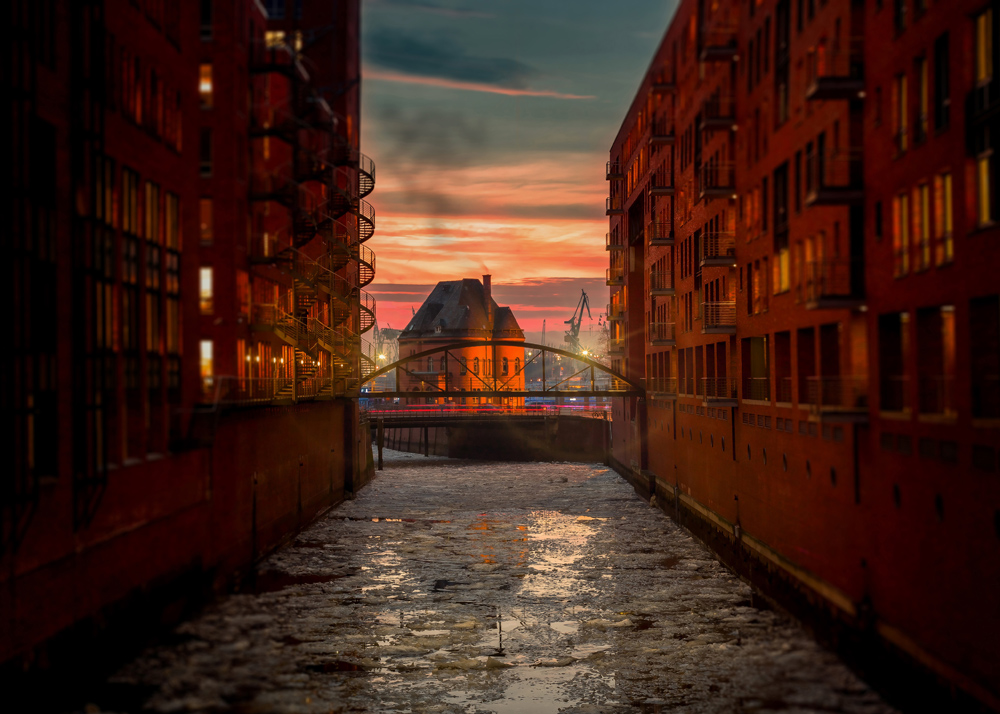 By i Vand Plakat